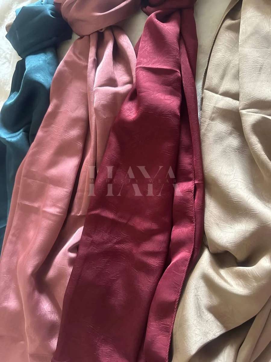 Premium Dubai Silk Hijab image 3