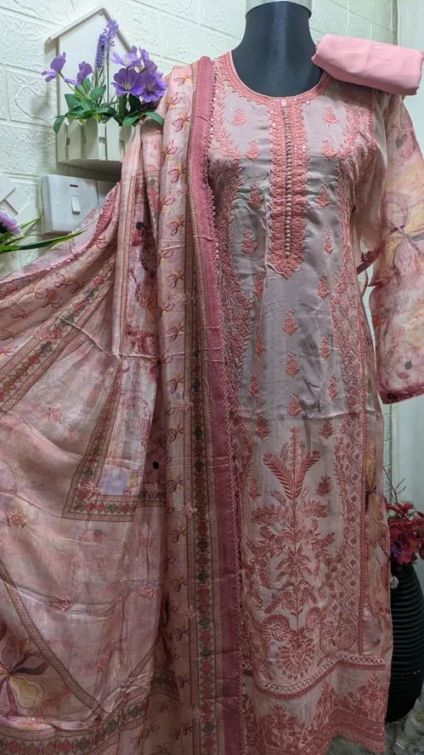 moslin Georgette kamiz. silk orna pink colour