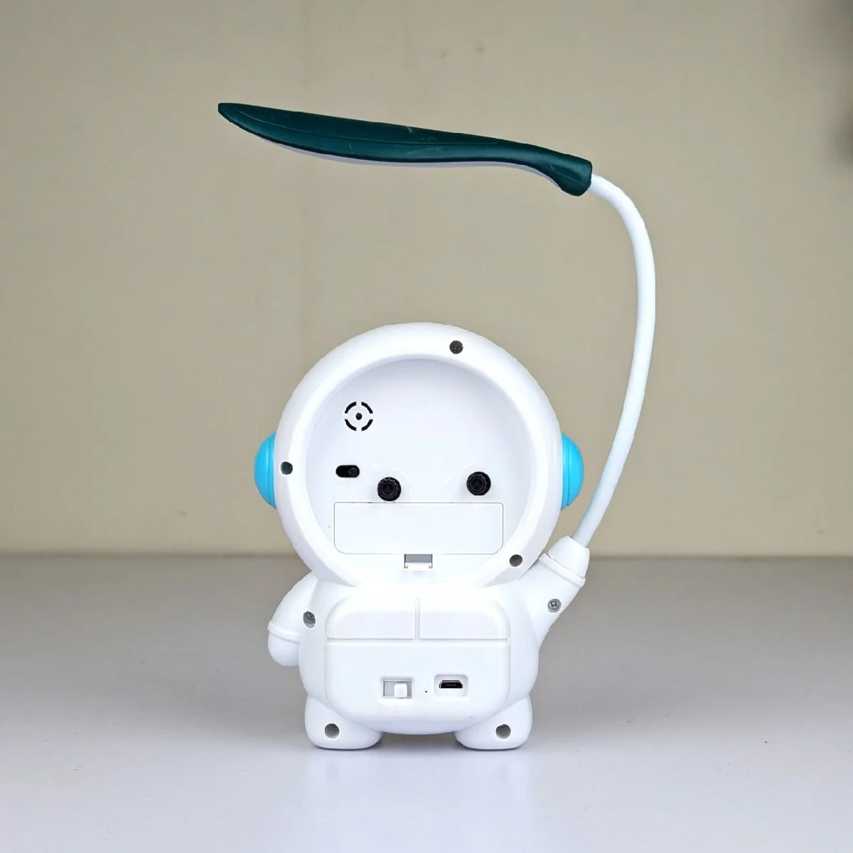 Astronaut Desk Lamp & Alarm Cloc image 4