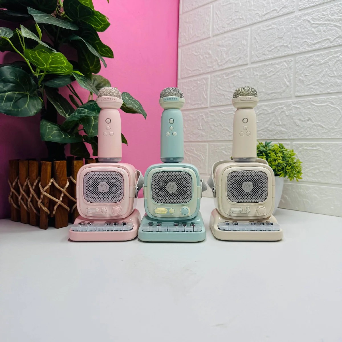 C60 Wireless Karaoke Speaker with Microphone image 3