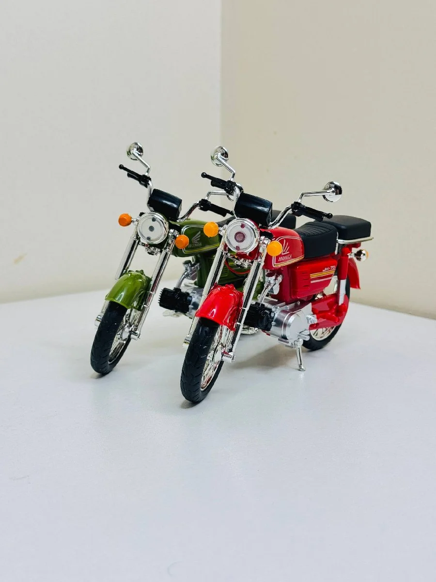 Die-cast model Ready to Rach of a Honda JH-70 Motorcycle Bike B0365 image 7