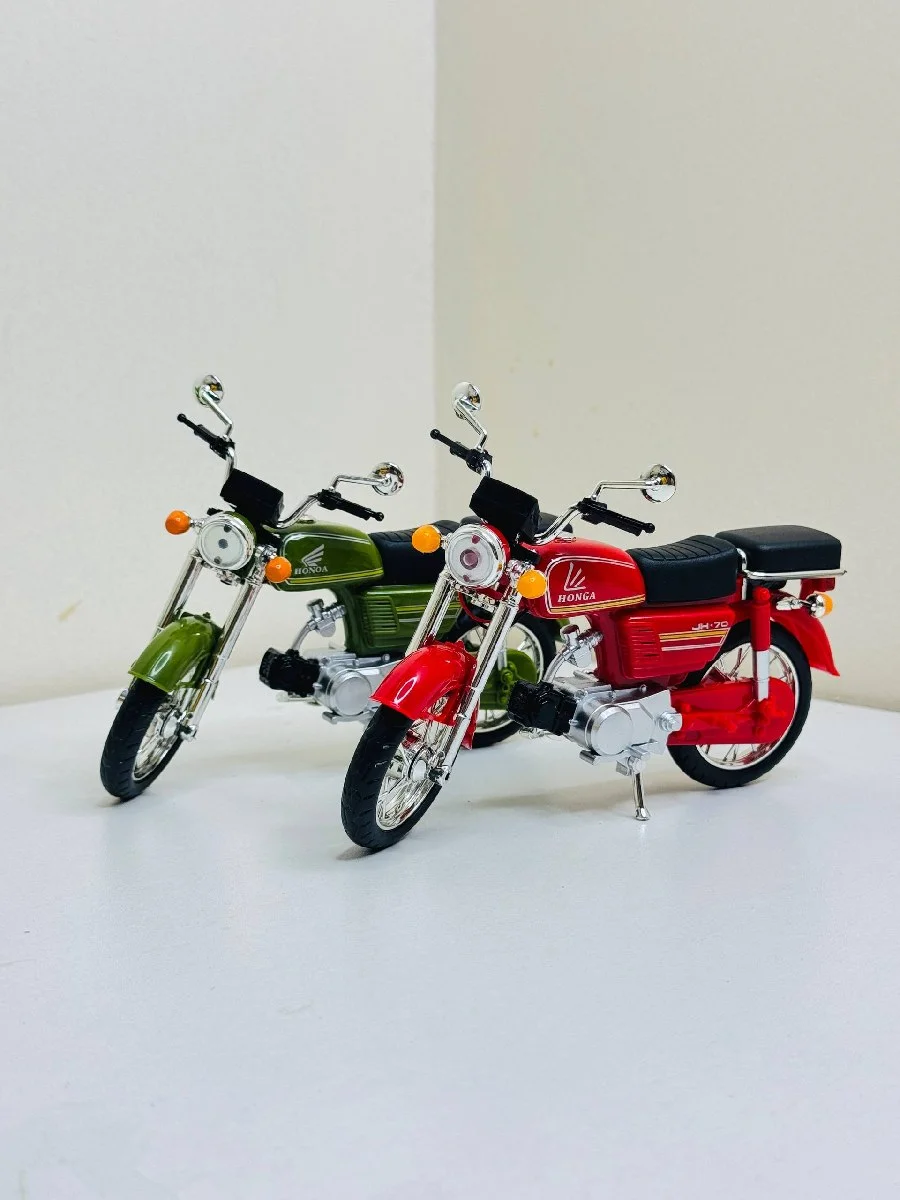 Die-cast model Ready to Rach of a Honda JH-70 Motorcycle Bike B0365 image 5